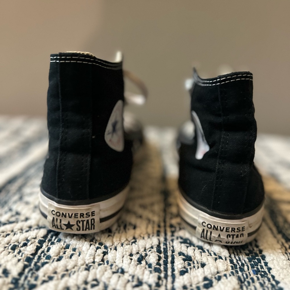 Converse Shoes - Black and White- Youth 3 - Picture 3 of 5